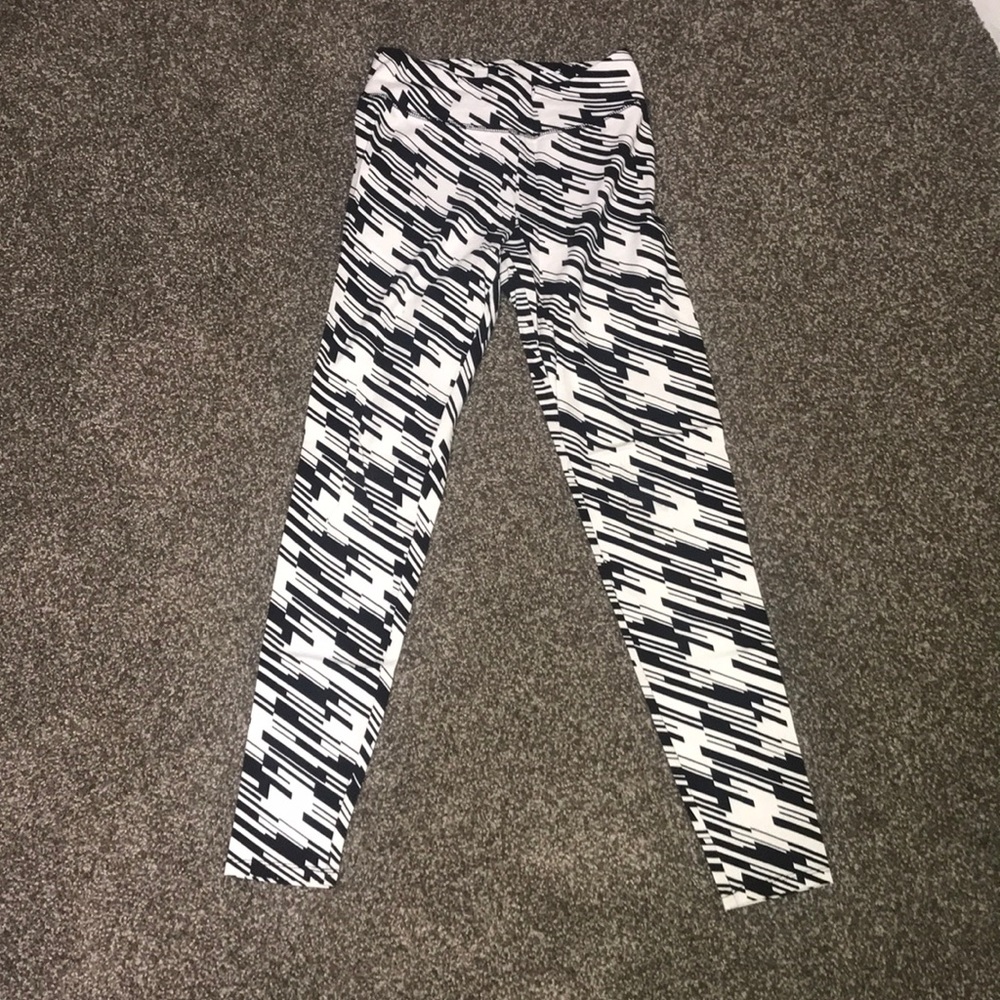 Patterned leggings